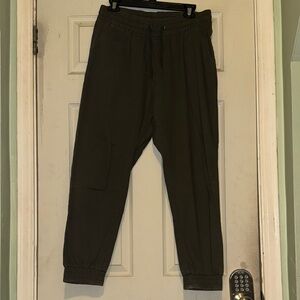 Stylish Dark Green Cropped Pants